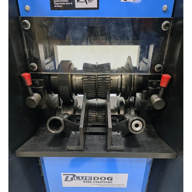 BWS-120 HD - Industrial Cable Stripper Featuring a 3 Way Cutting System.